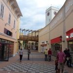 Outlet1.jpg